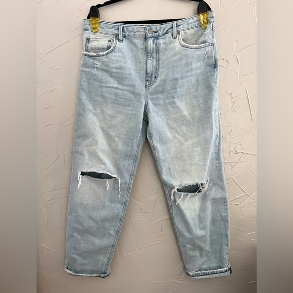 ZARA DISTRESSED BOYFRIEND JEANS - Picture 5 of 7